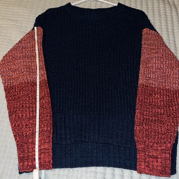 Time and tru sweater - Picture 3 of 3